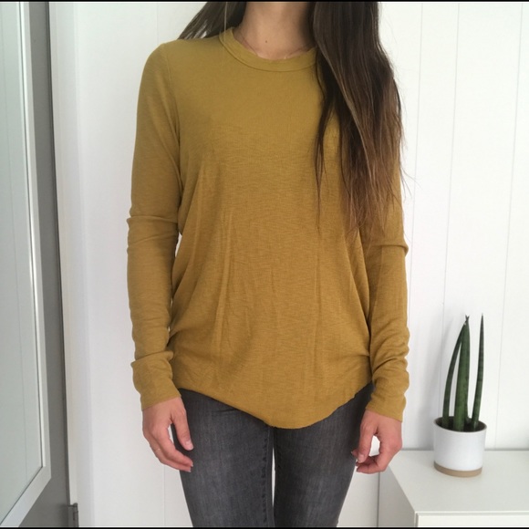 Soft Green/Yellow Longsleeve/Aerie - Picture 1 of 6